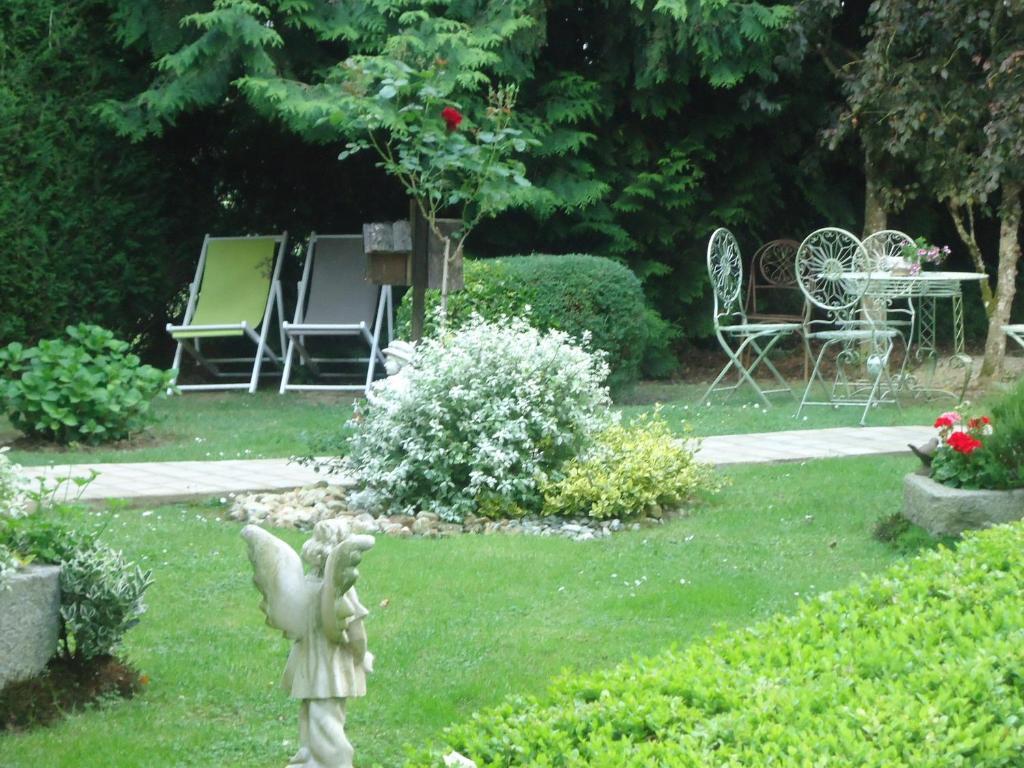 Pacé ル オウ モンテーイ Bed & Breakfast エクステリア 写真