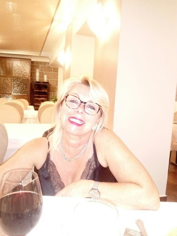 Pacé ル オウ モンテーイ Bed & Breakfast エクステリア 写真